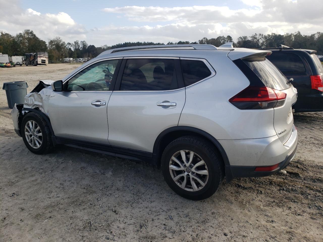 2018 NISSAN ROGUE S - Фото 2