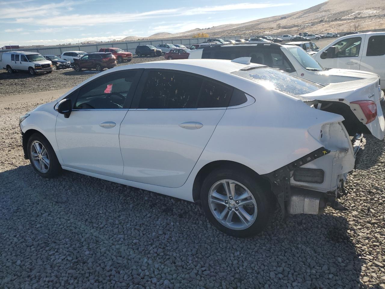 2017 CHEVROLET CRUZE LT - Фото 2