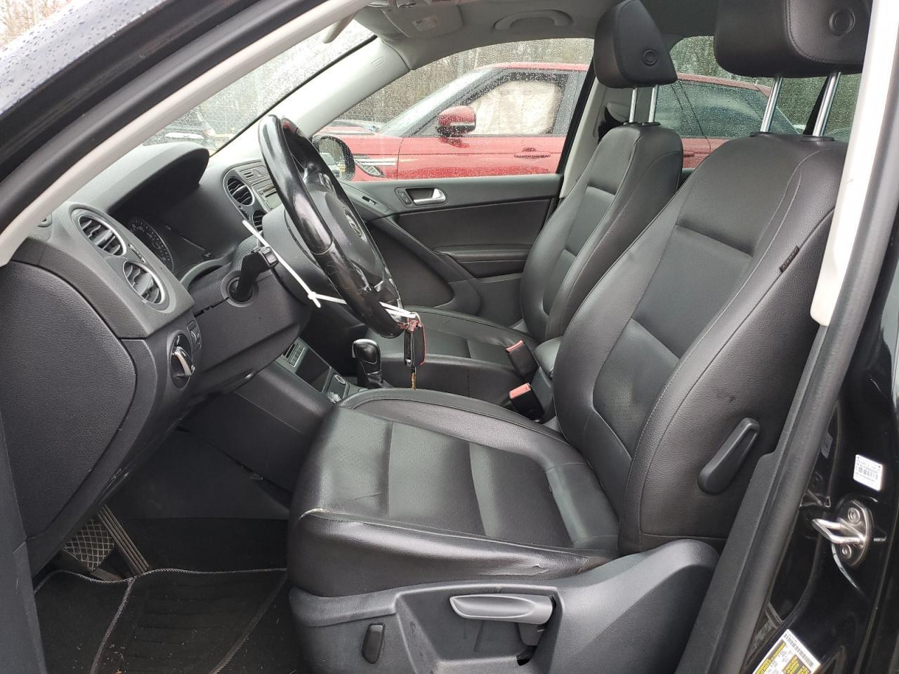 2015 VOLKSWAGEN TIGUAN S - Фото 7