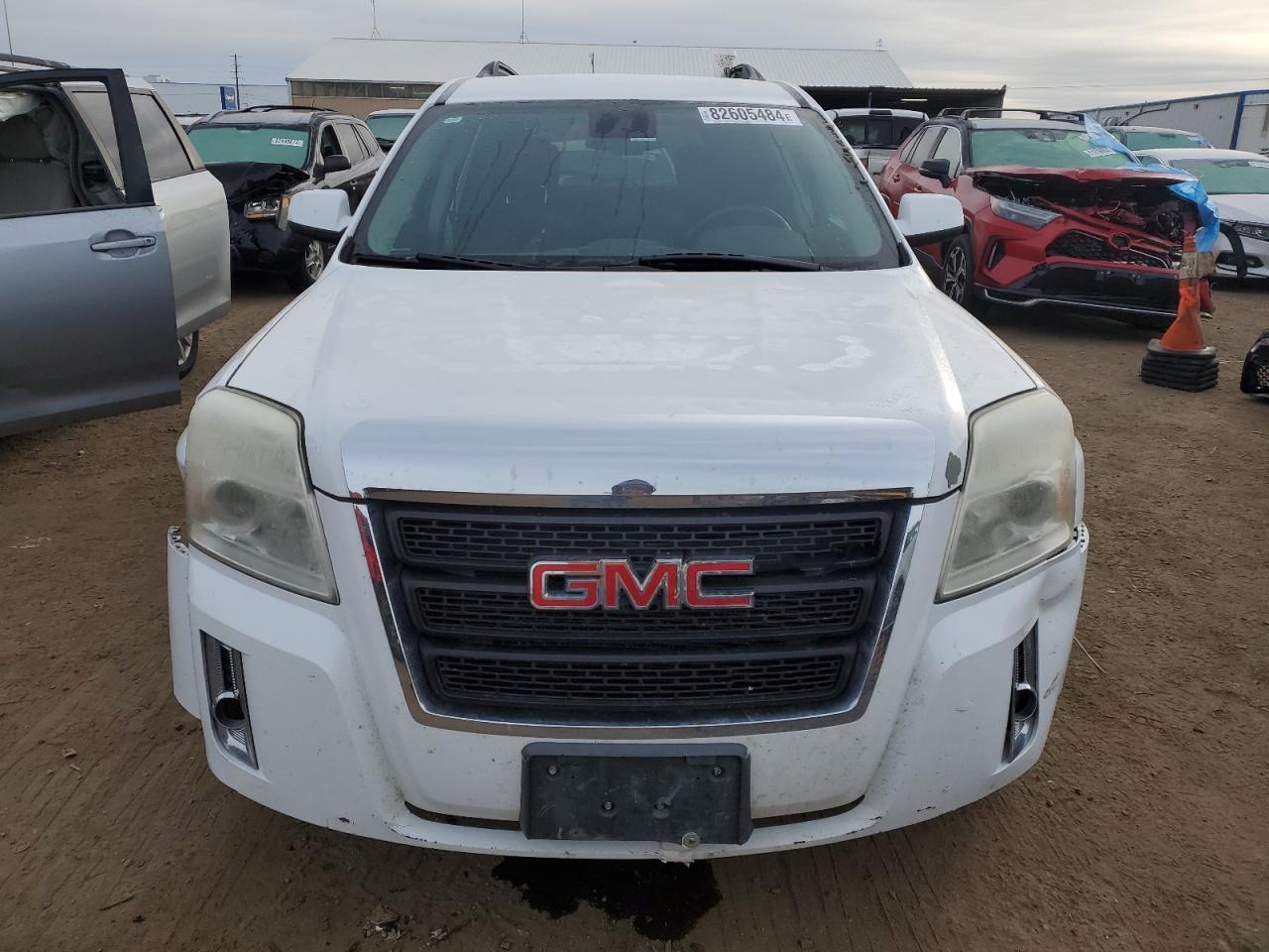 2012 GMC TERRAIN SL - Image 5