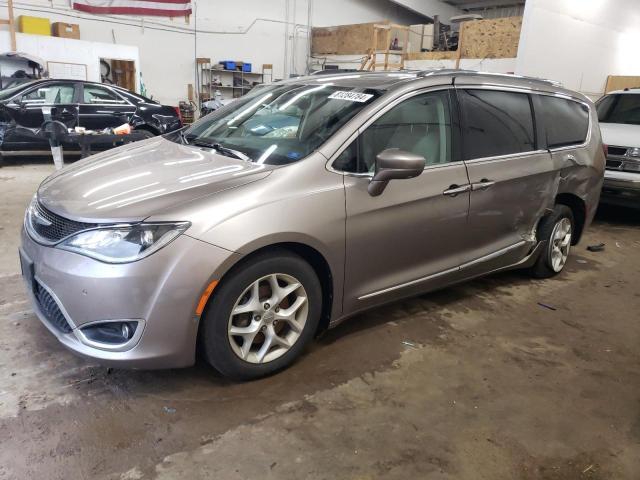 2017 CHRYSLER PACIFICA T
