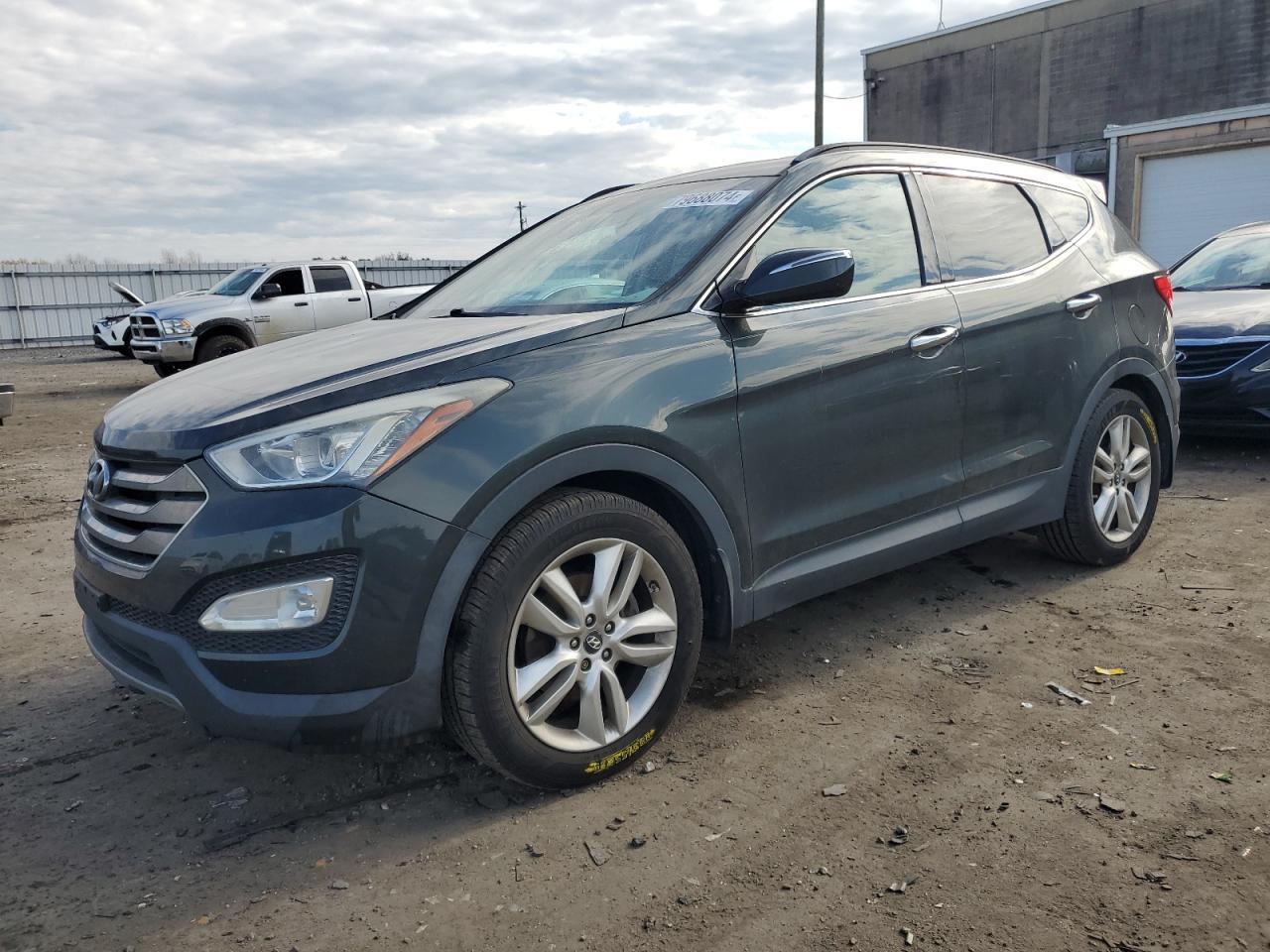 2013 HYUNDAI SANTA FE S