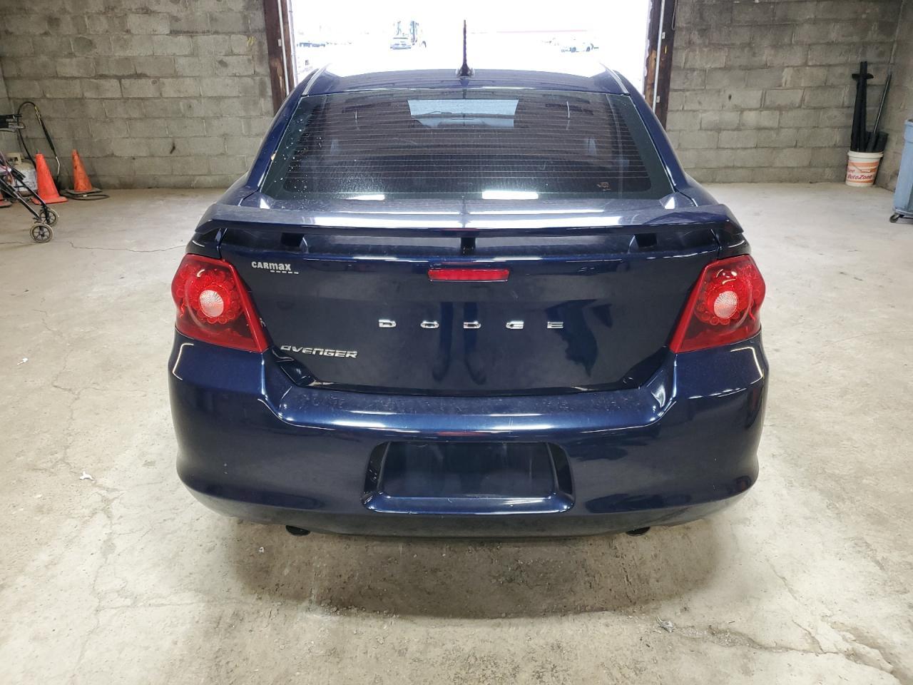 2014 DODGE AVENGER SE - Image 6