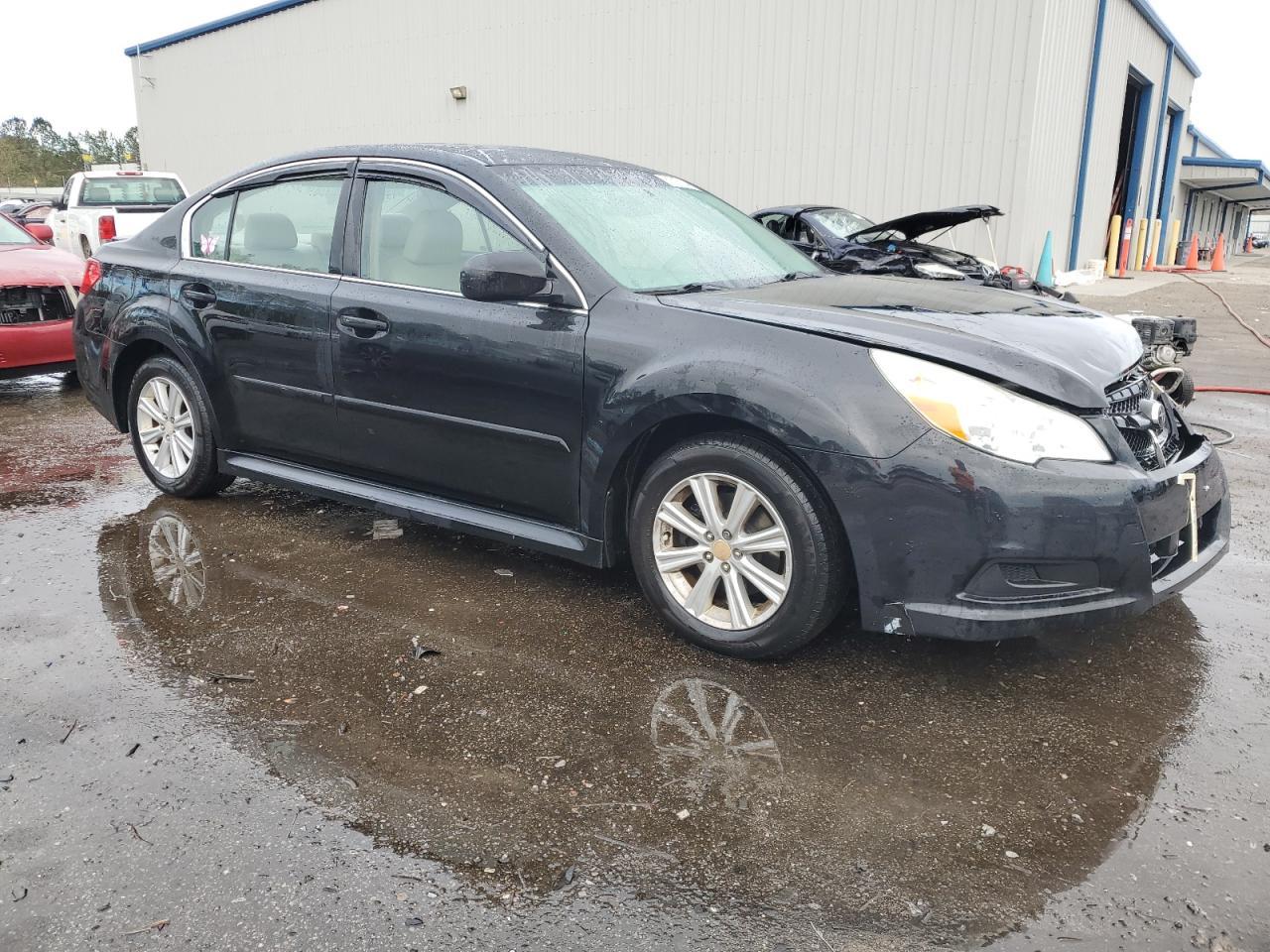 2012 SUBARU LEGACY 2.5 - Image 4