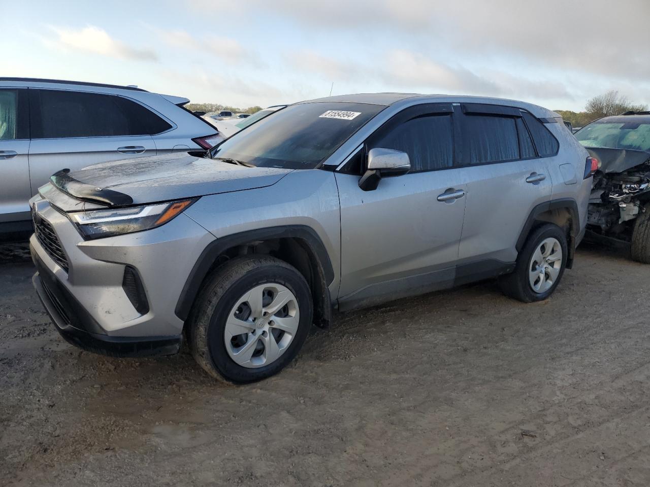 2023 TOYOTA RAV4 LE