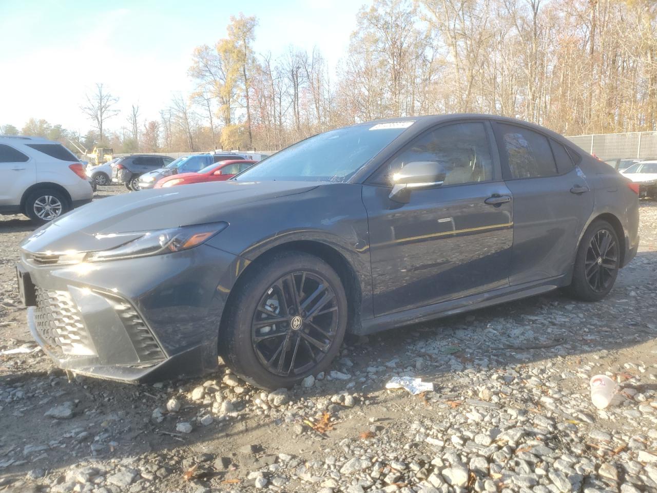 2025 TOYOTA CAMRY XSE