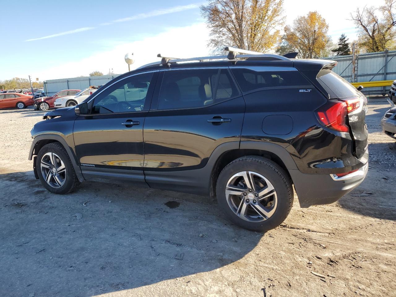 2018 GMC TERRAIN SL - Image 2