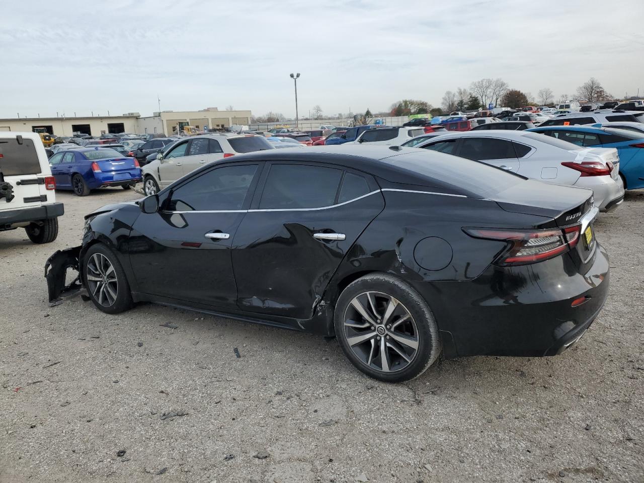 2019 NISSAN MAXIMA S - Фото 2
