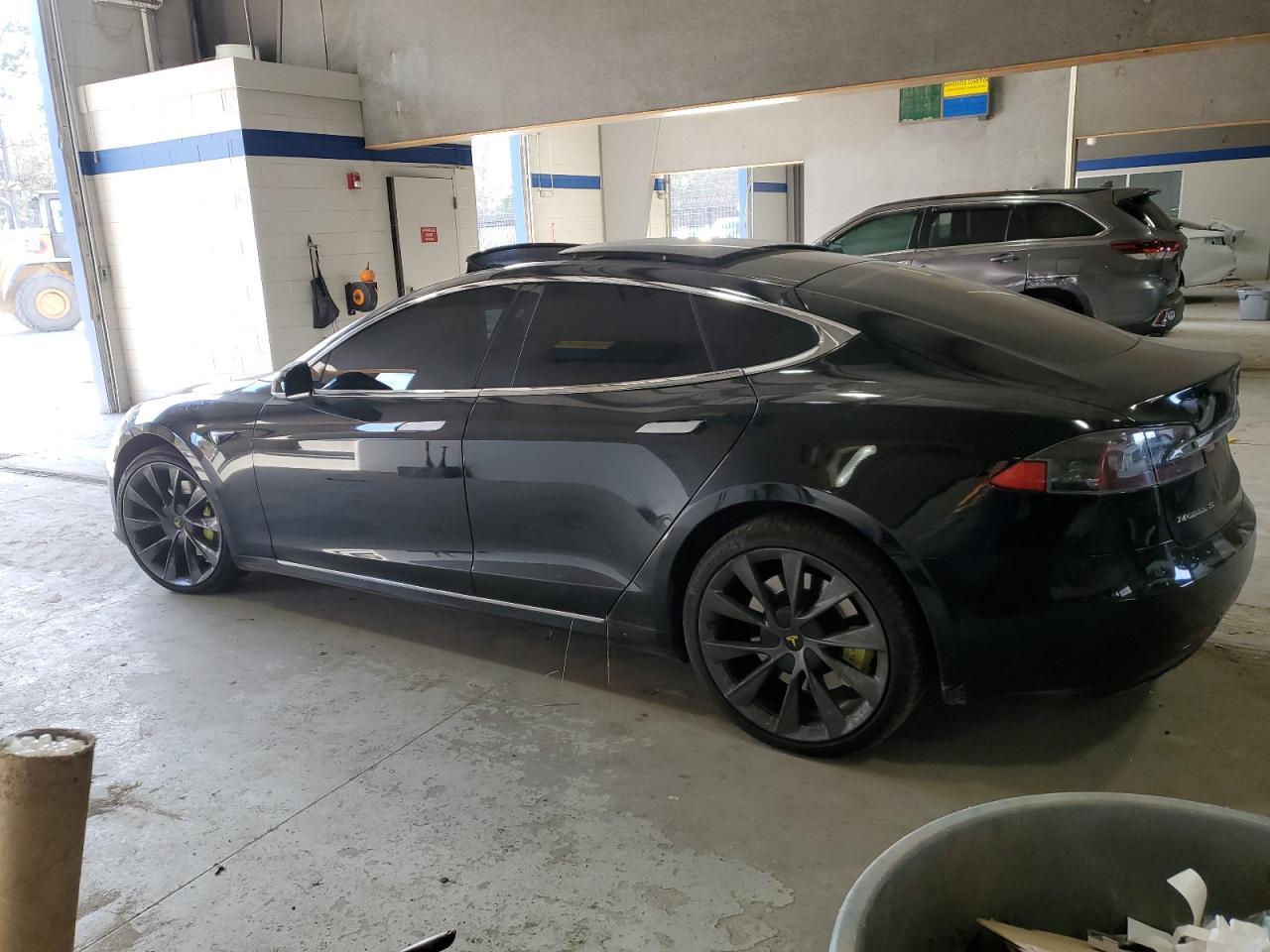 2018 TESLA MODEL S - Image 2