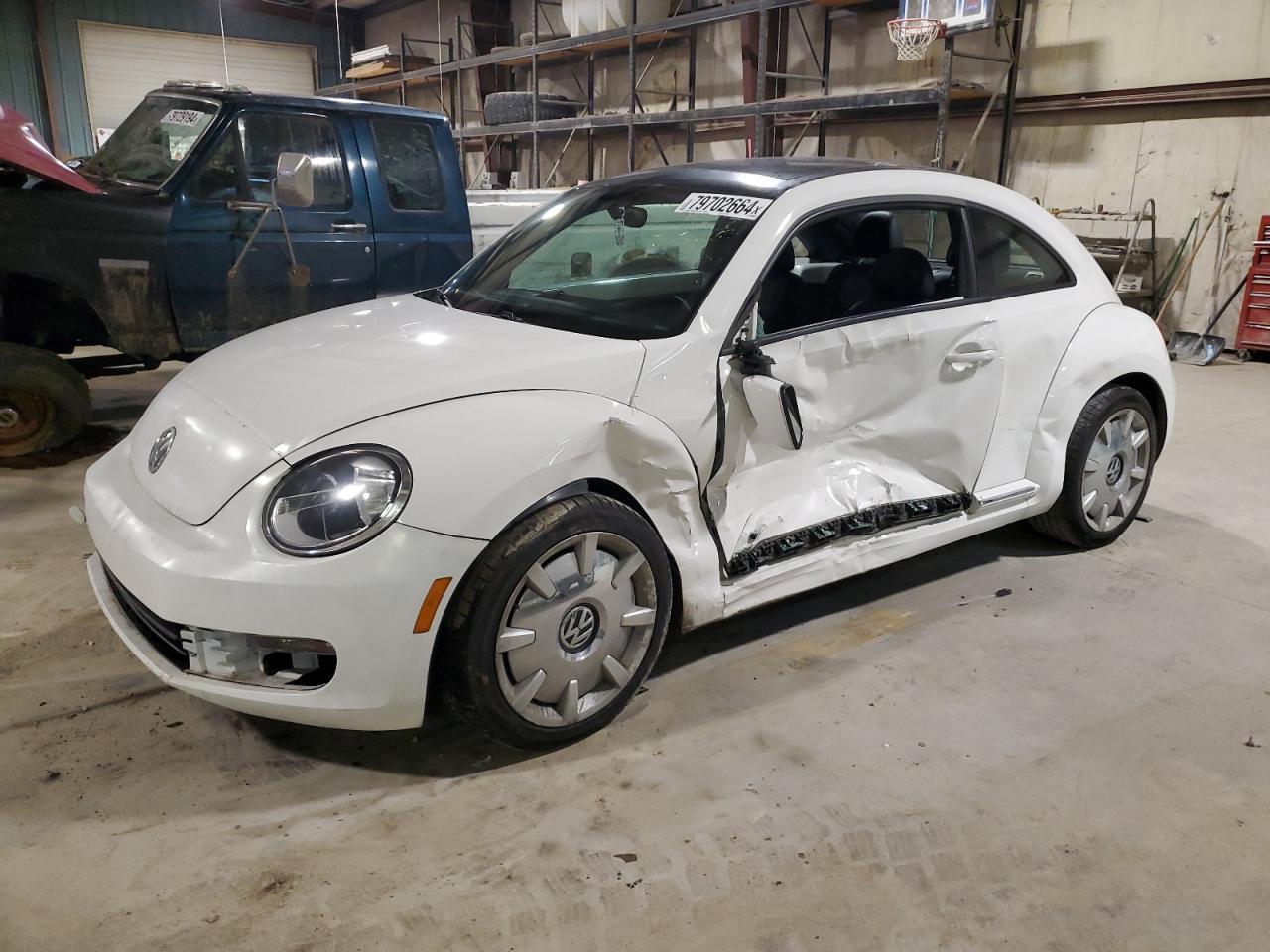 2012 VOLKSWAGEN BEETLE