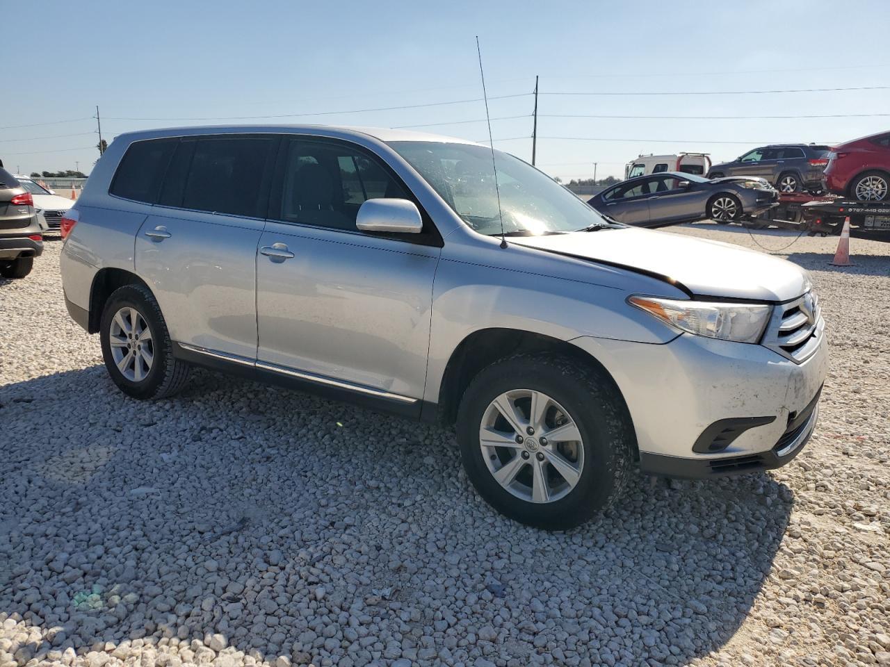 2011 TOYOTA HIGHLANDER - Фото 4