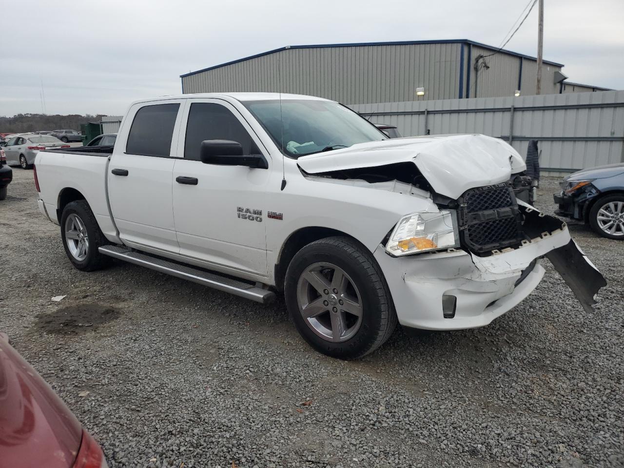2014 RAM 1500 ST - Фото 4