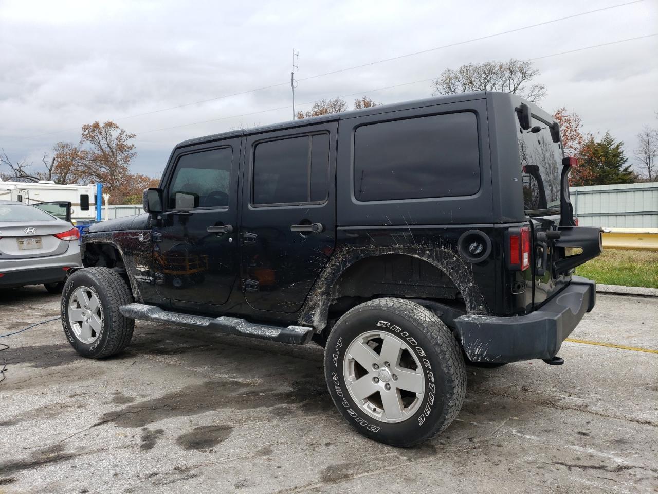 2015 JEEP WRANGLER U - Image 2
