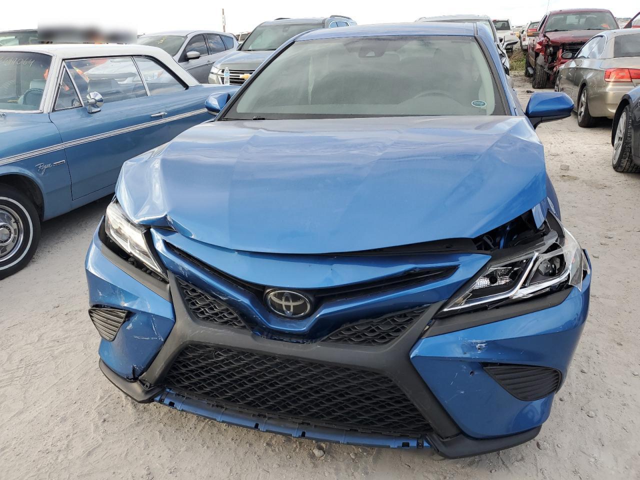 2019 TOYOTA CAMRY L - Фото 5
