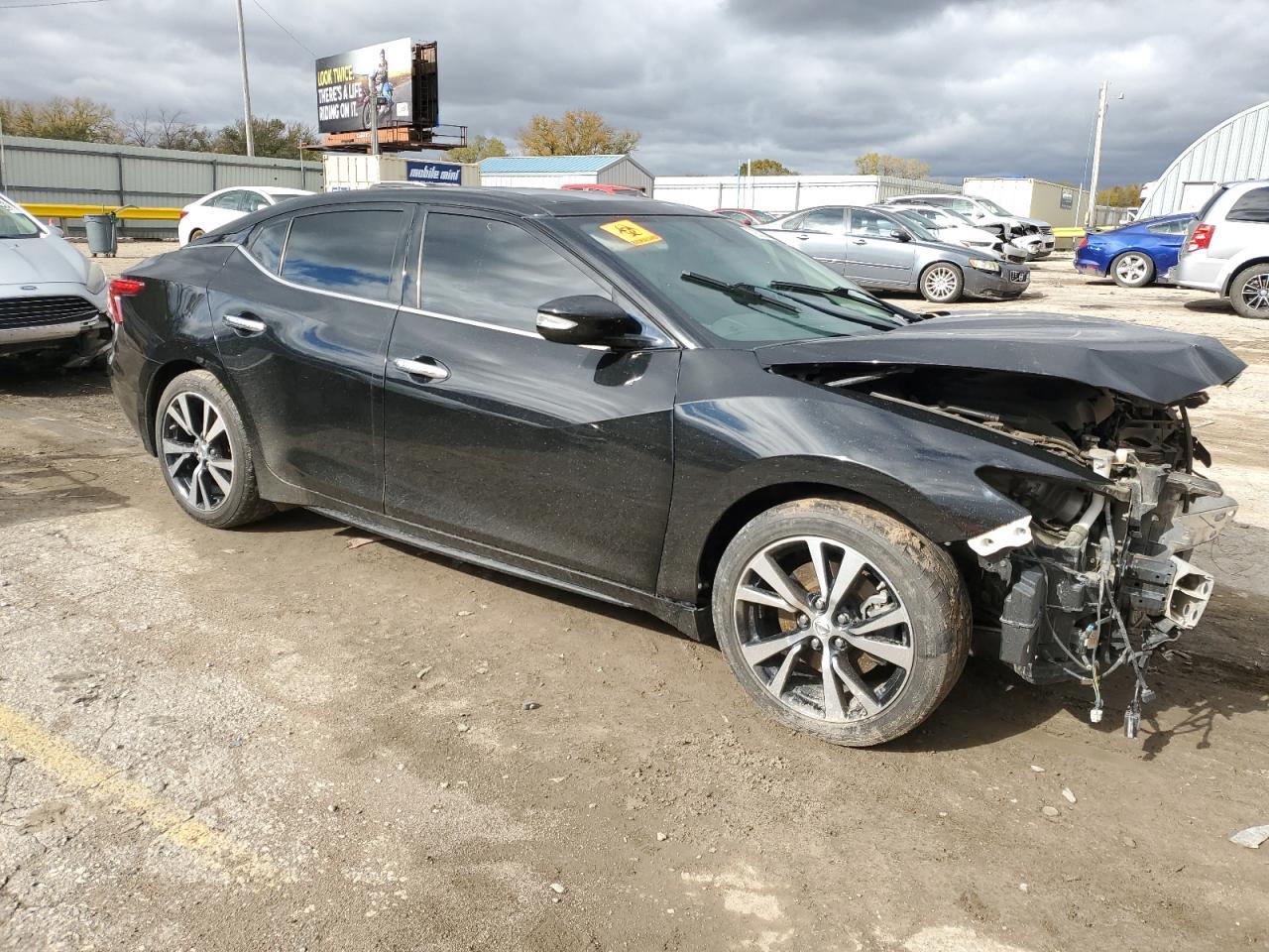 2017 NISSAN MAXIMA 3.5 - Image 4