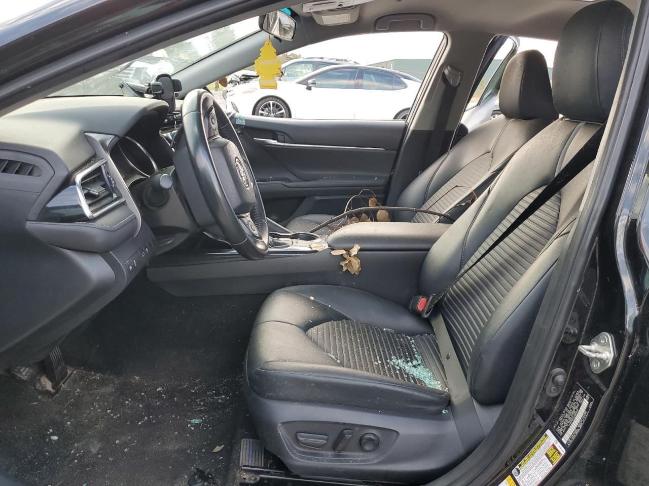 2018 TOYOTA CAMRY L - Фото 7