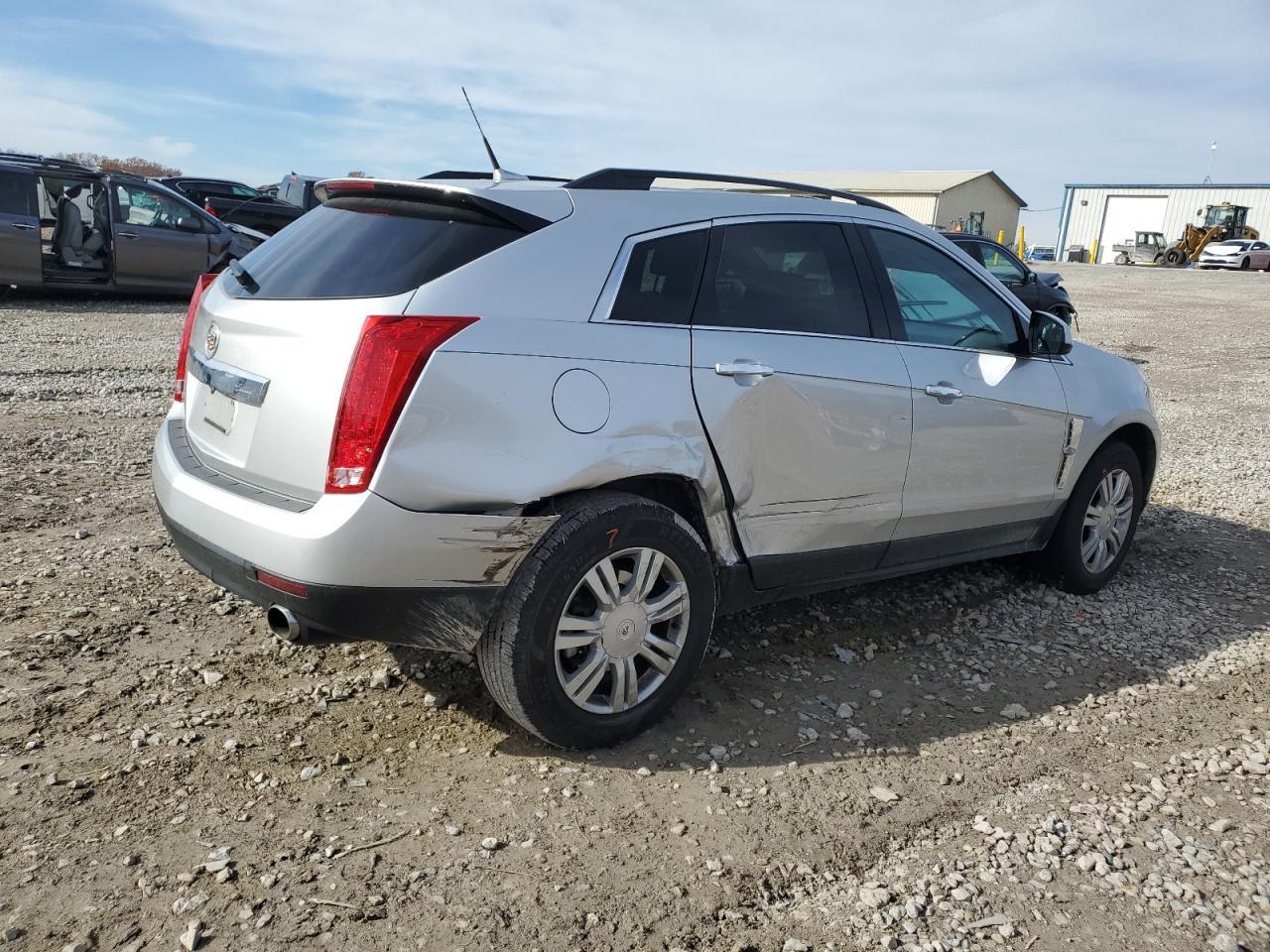 2011 CADILLAC SRX - Image 3