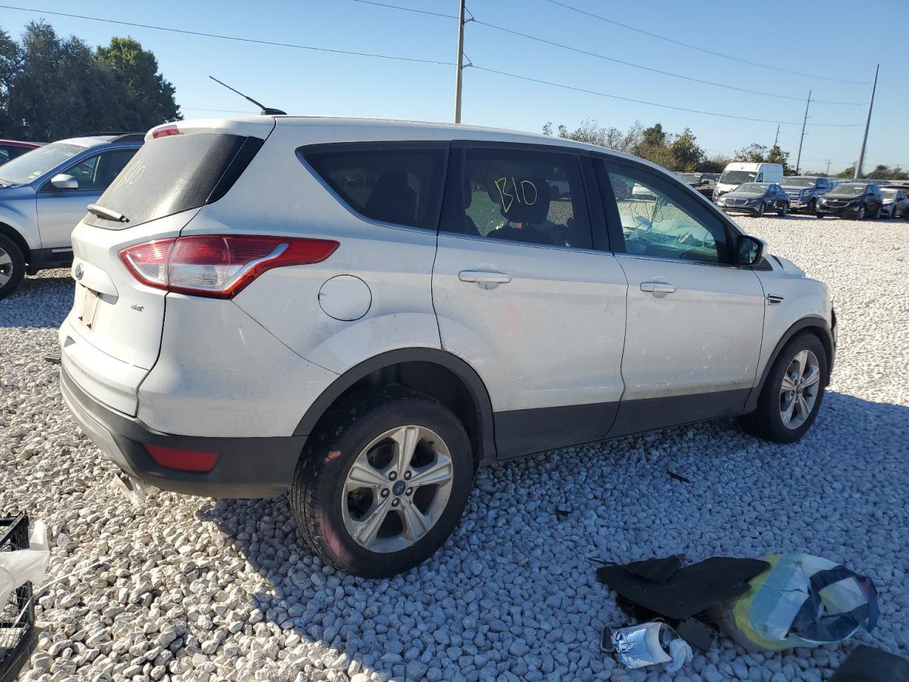 2015 FORD ESCAPE SE - Image 3