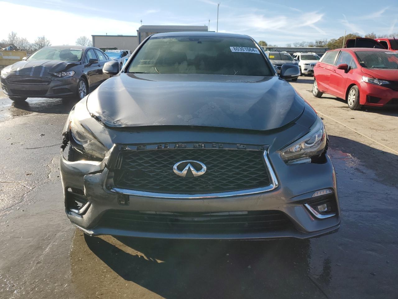 2018 INFINITI Q50 LUXE - Image 5