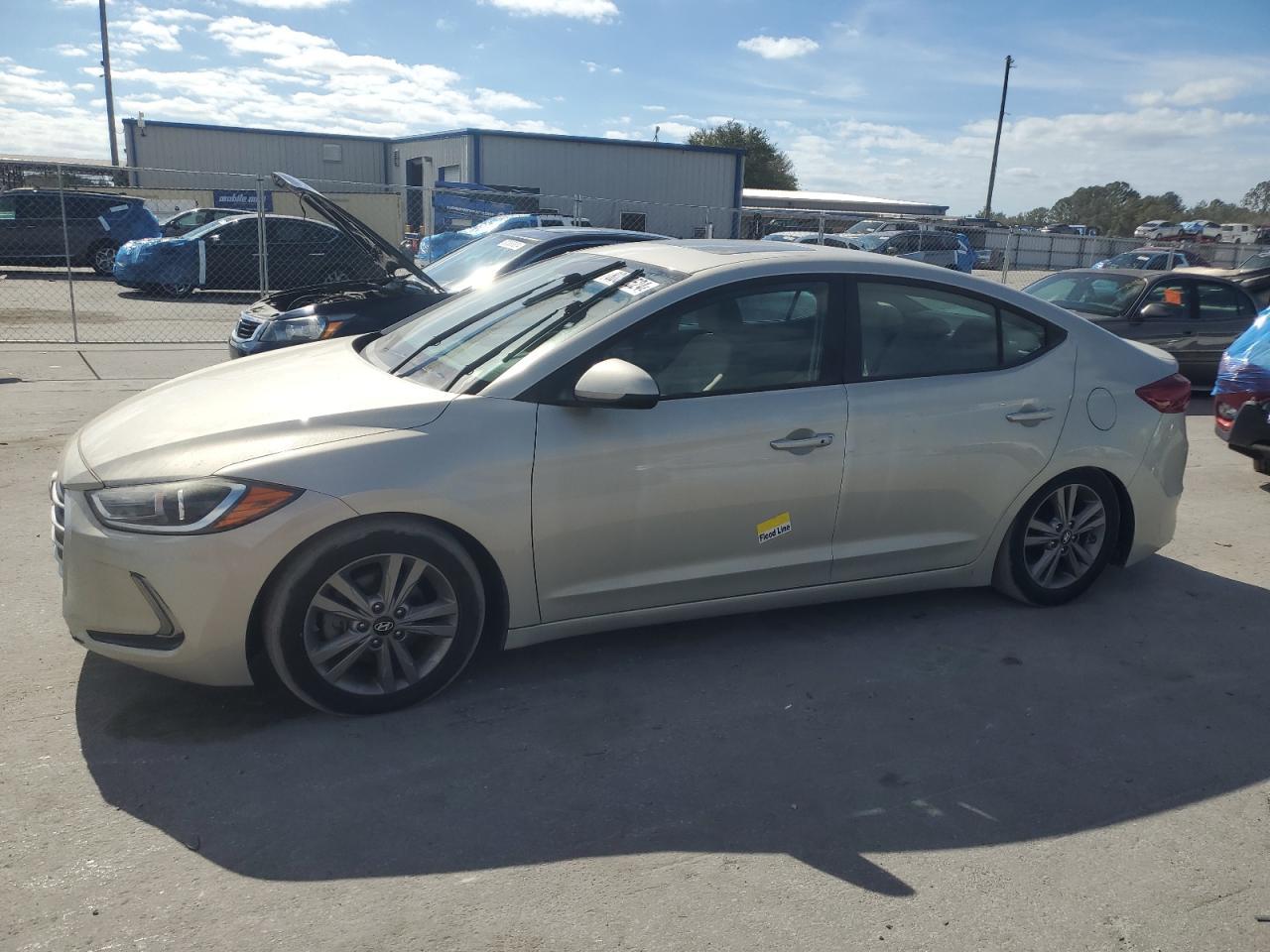 2017 HYUNDAI ELANTRA SE
