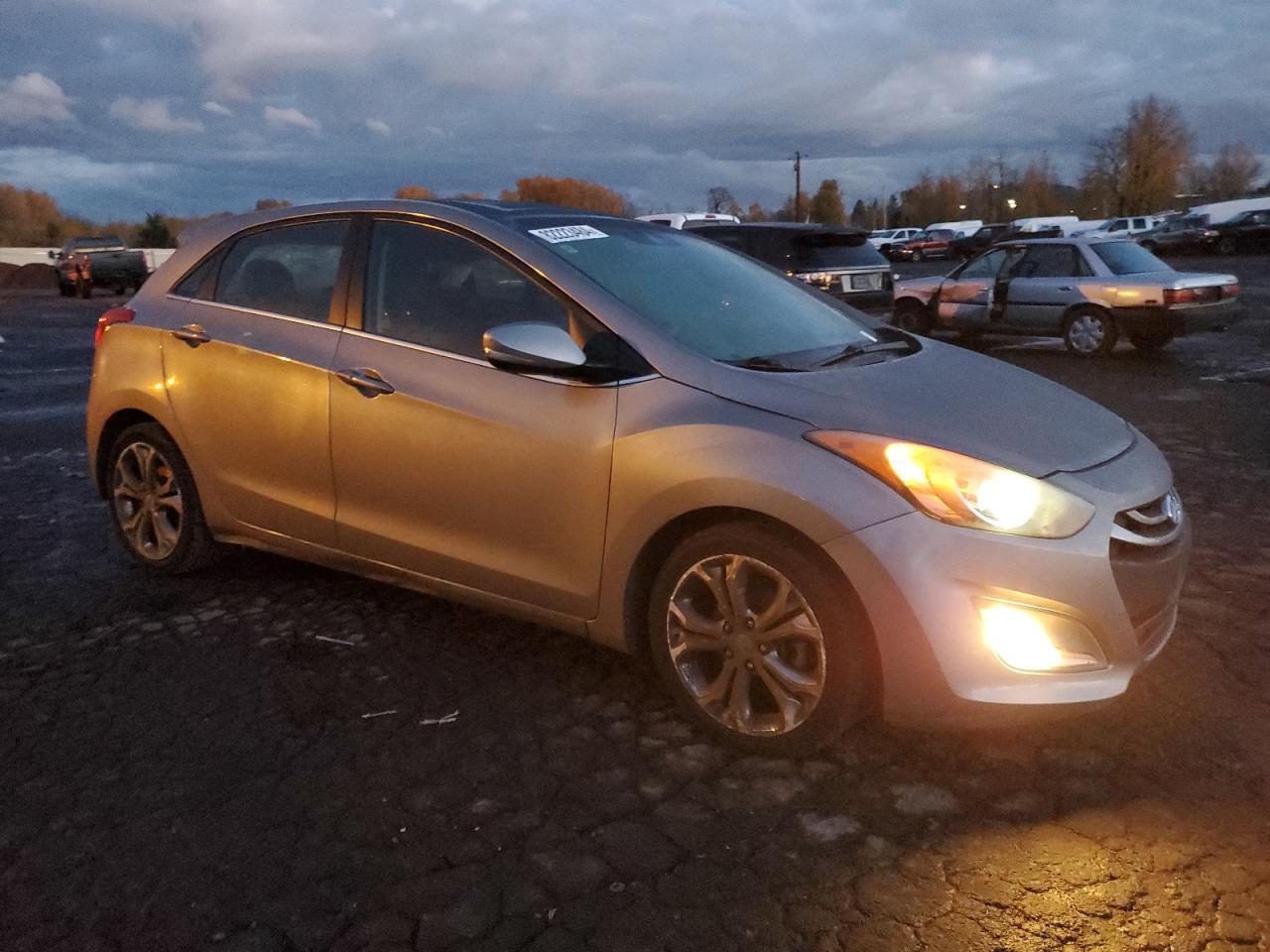 2013 HYUNDAI ELANTRA GT - Image 4