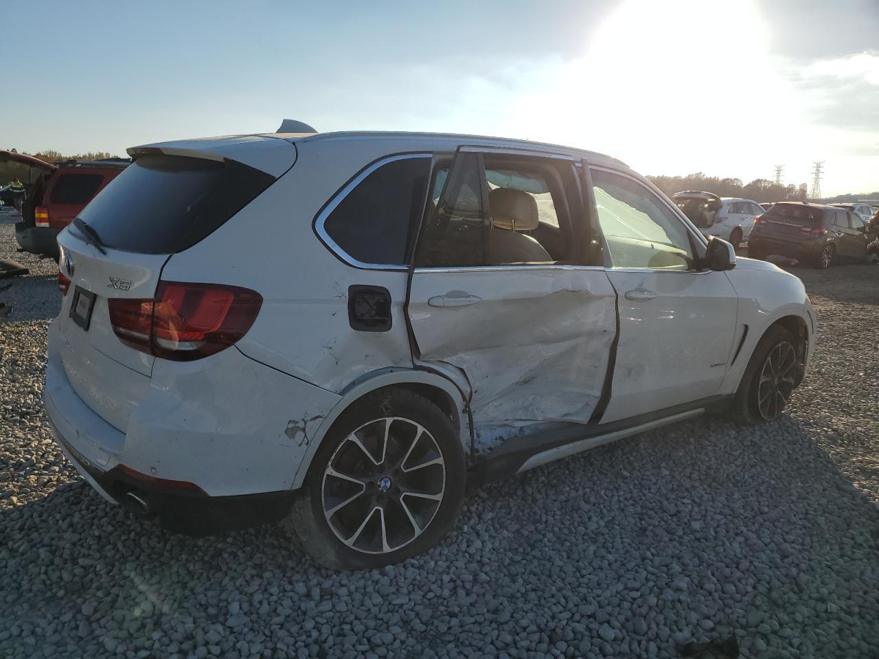 2017 BMW X5 XDRIVE3 - Image 3