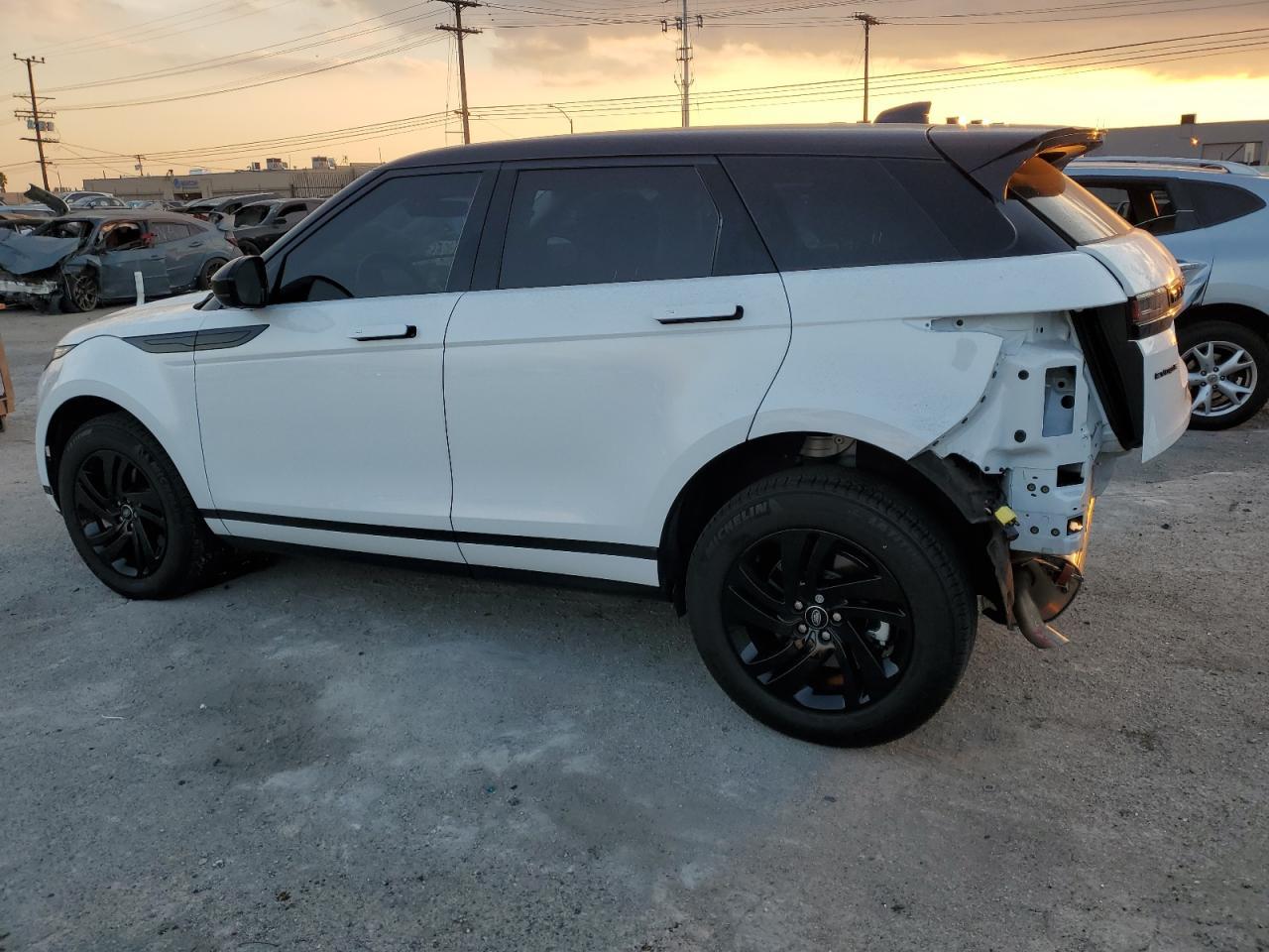 2023 LAND ROVER RANGE ROVE - Image 2