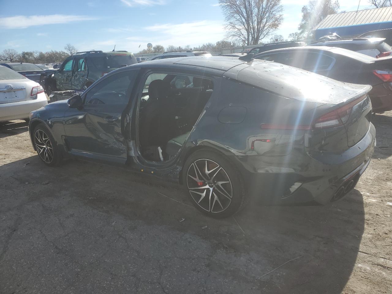 2023 KIA STINGER GT - Image 2