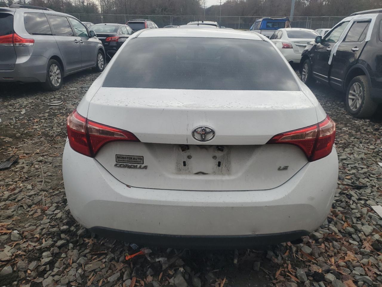 2019 TOYOTA COROLLA L - Image 6