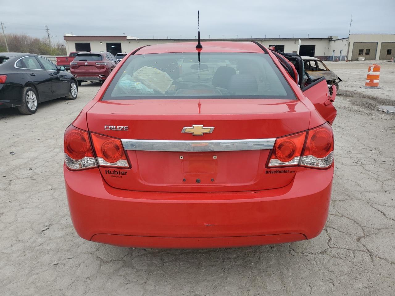 2014 CHEVROLET CRUZE LS - Image 6