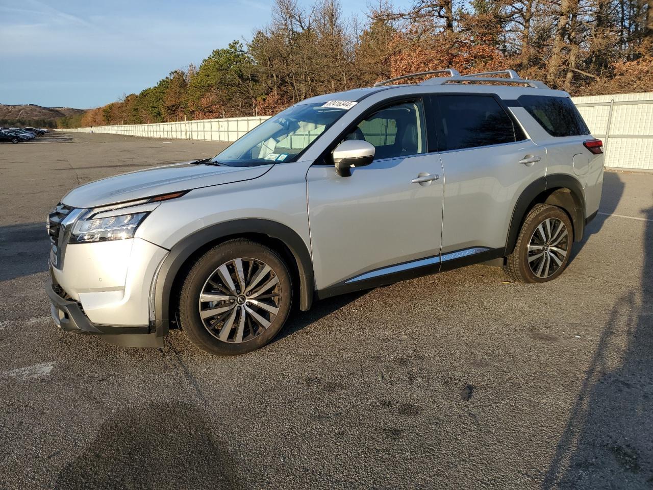 2024 NISSAN PATHFINDER