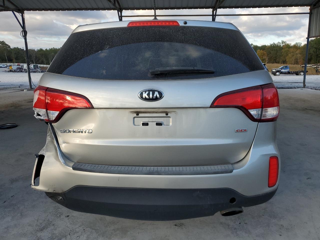 2015 KIA SORENTO LX - Image 6