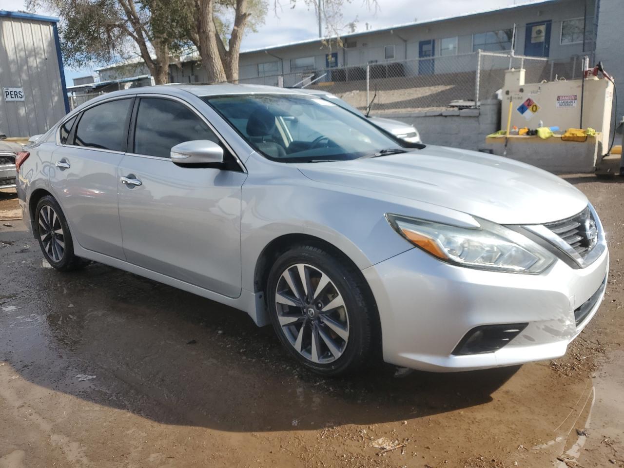 2016 NISSAN ALTIMA 2.5 - Image 4