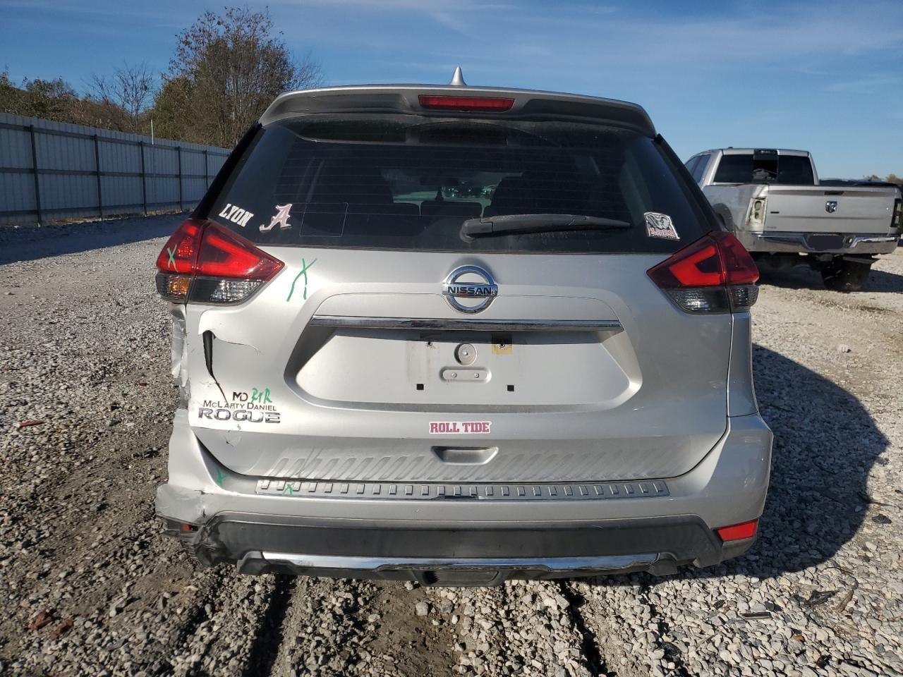 2018 NISSAN ROGUE S - Фото 6