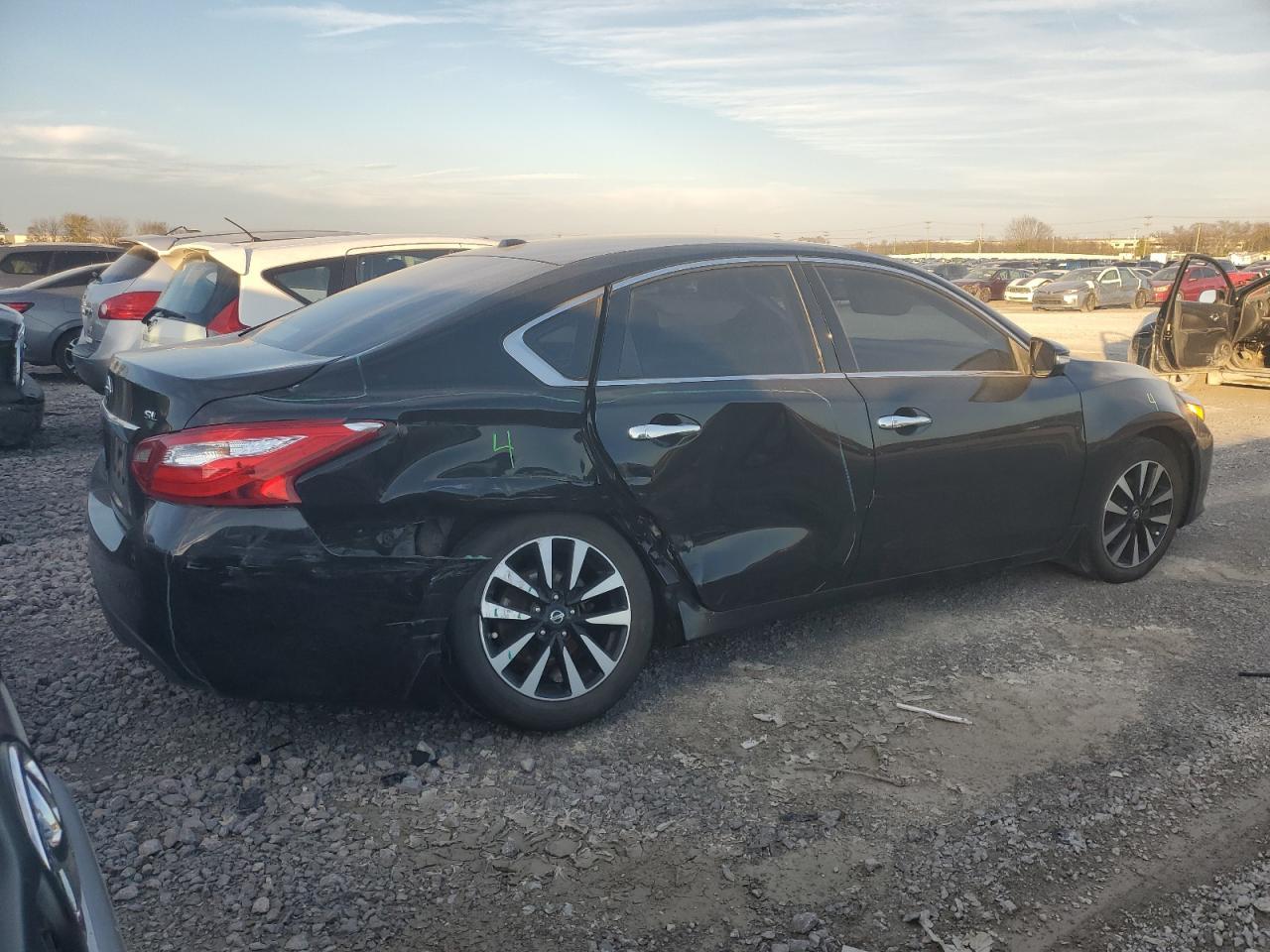 2017 NISSAN ALTIMA 2.5 - Image 3