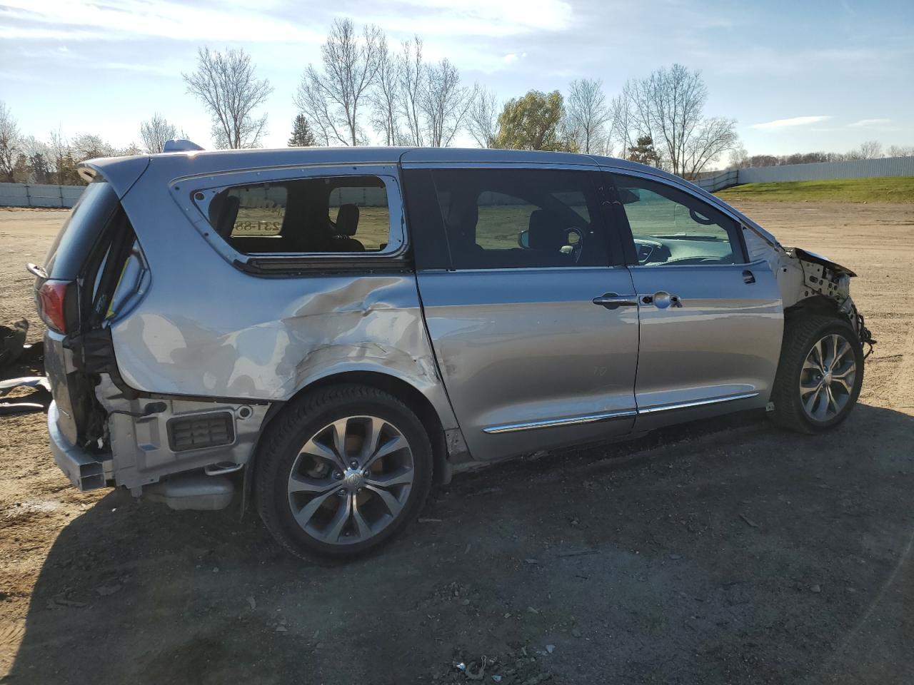2020 CHRYSLER PACIFICA L - Image 3