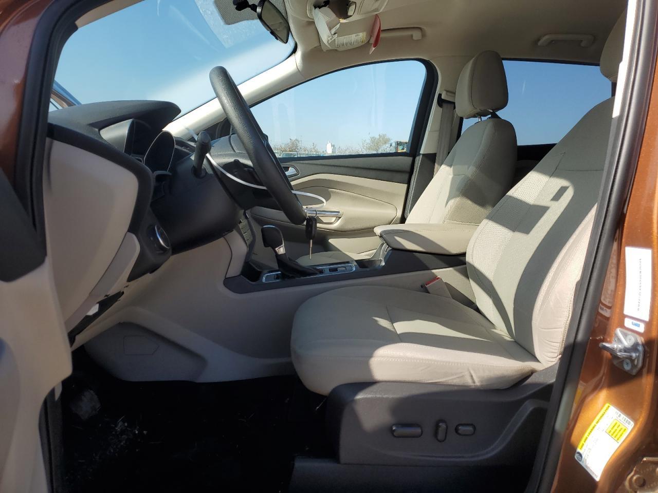 2017 FORD ESCAPE SE - Image 7