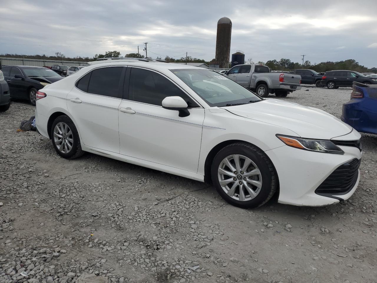 2018 TOYOTA CAMRY L - Фото 4