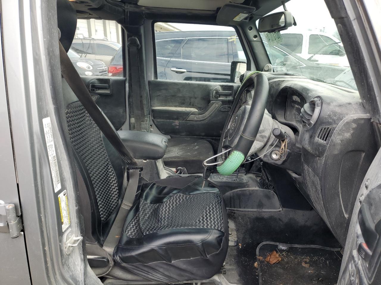 2014 JEEP WRANGLER U - Фото 7