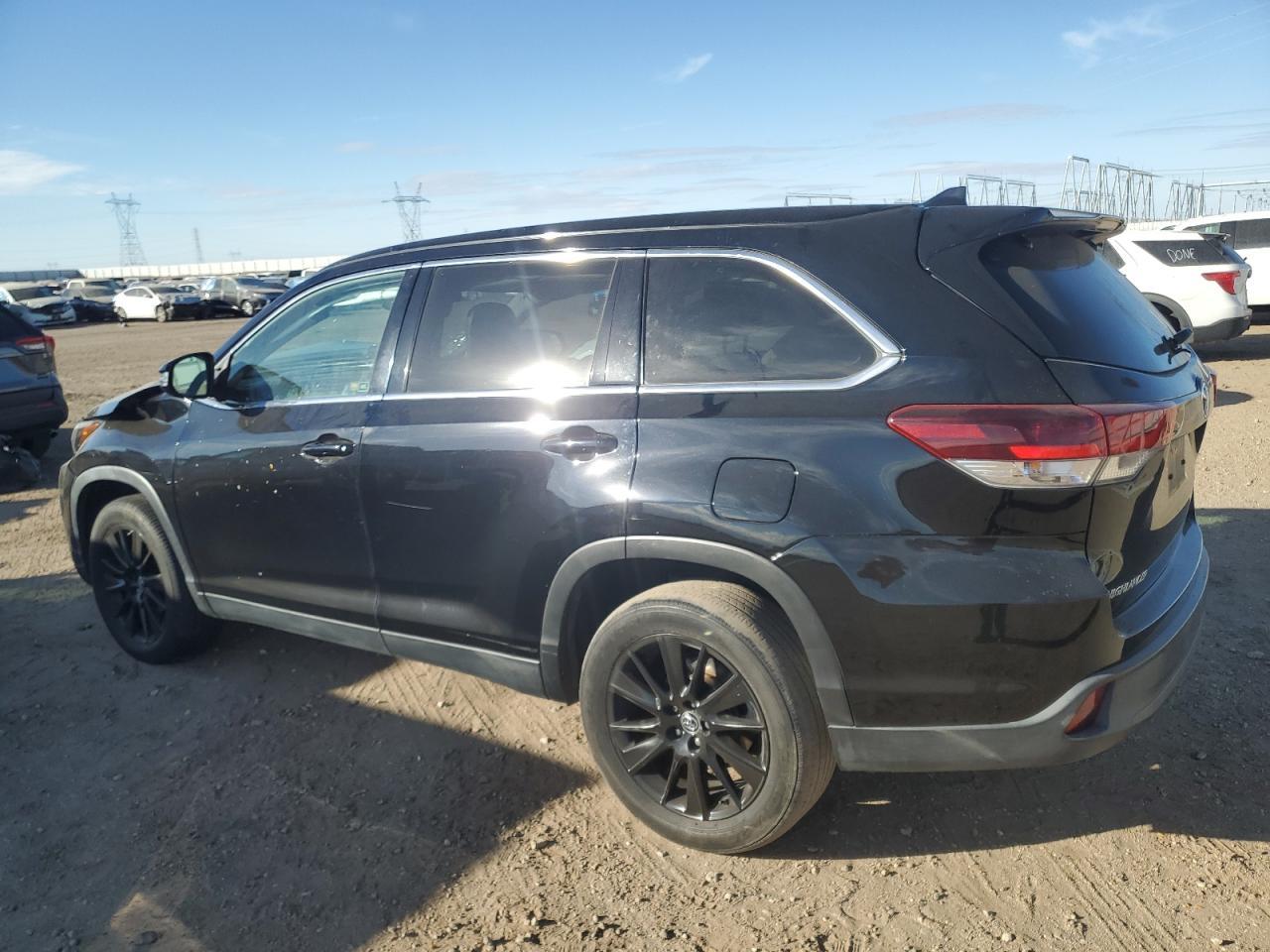 2019 TOYOTA HIGHLANDER - Фото 2