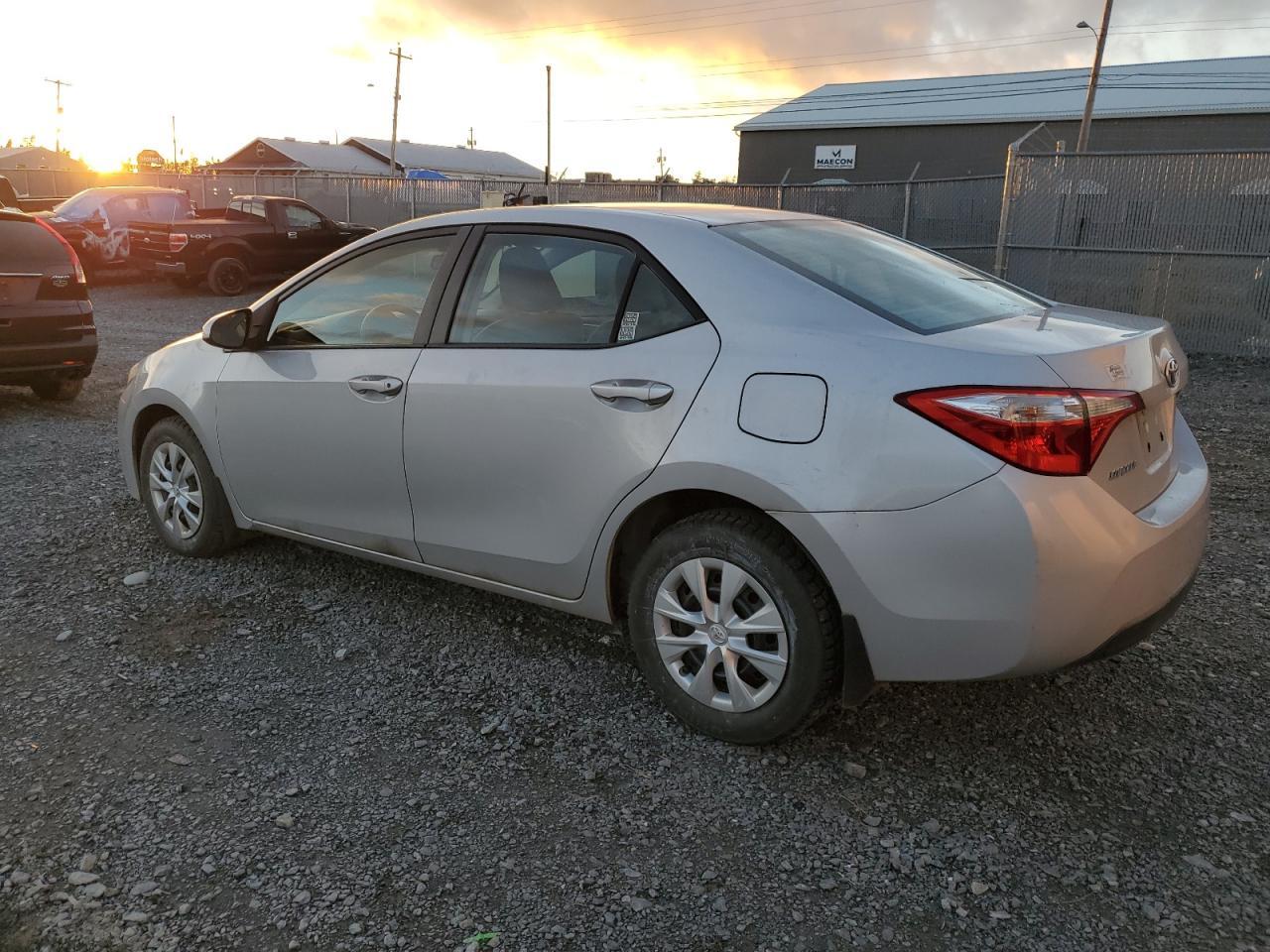2014 TOYOTA COROLLA L - Image 2