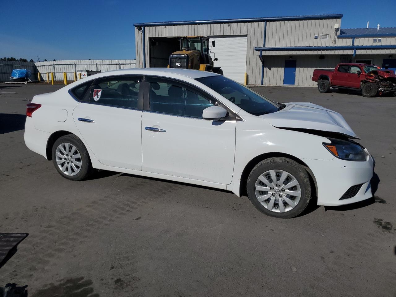 2017 NISSAN SENTRA S - Фото 4