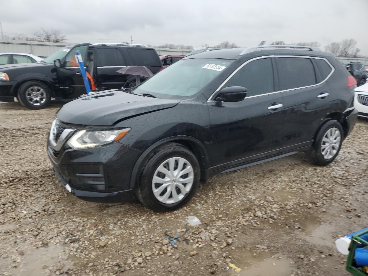 2017 NISSAN ROGUE S - Image 2