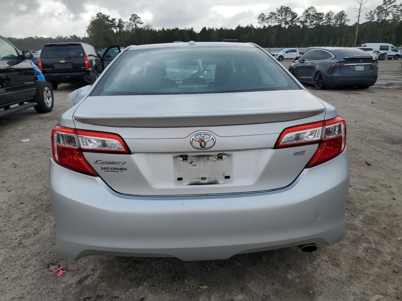 2014 TOYOTA CAMRY L - Image 6