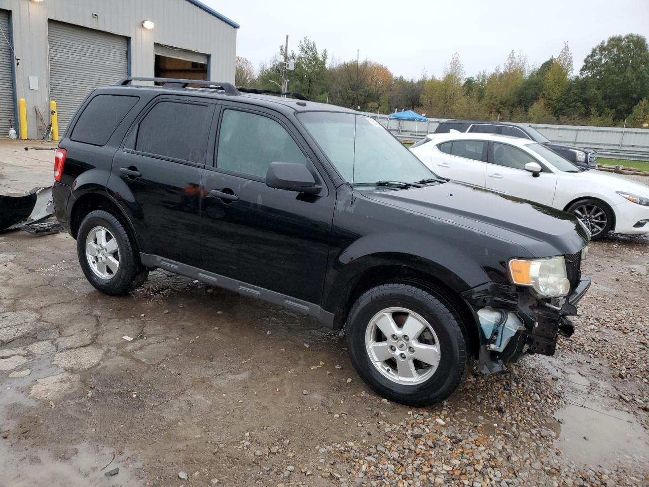 2012 FORD ESCAPE XLT - Image 4