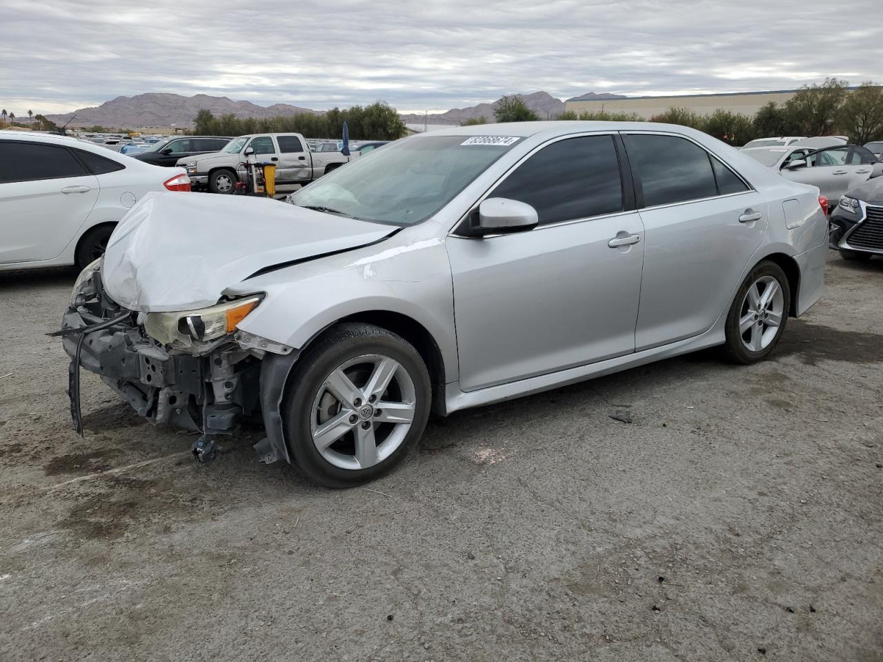 2014 TOYOTA CAMRY L