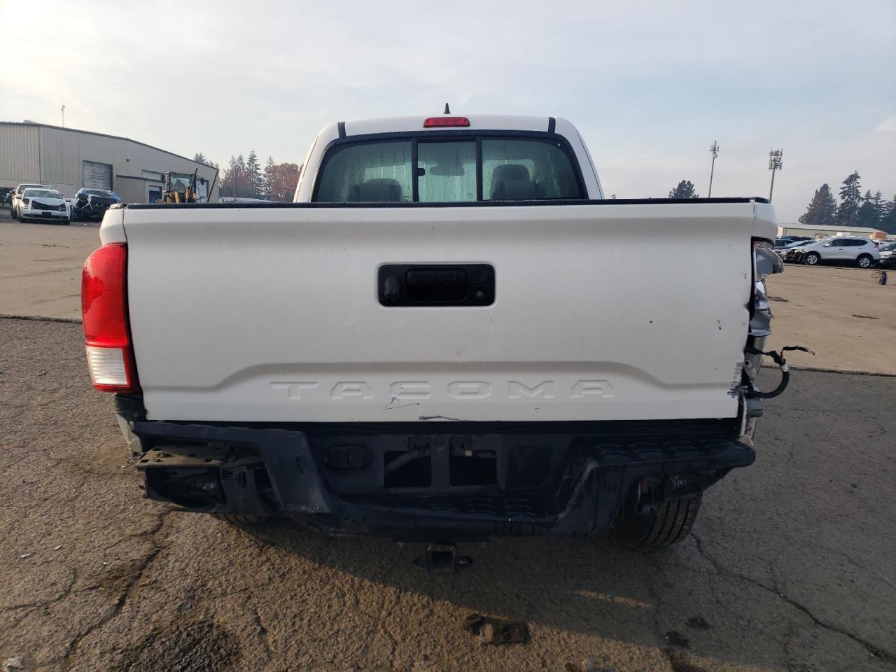 2017 TOYOTA TACOMA ACC - Фото 6