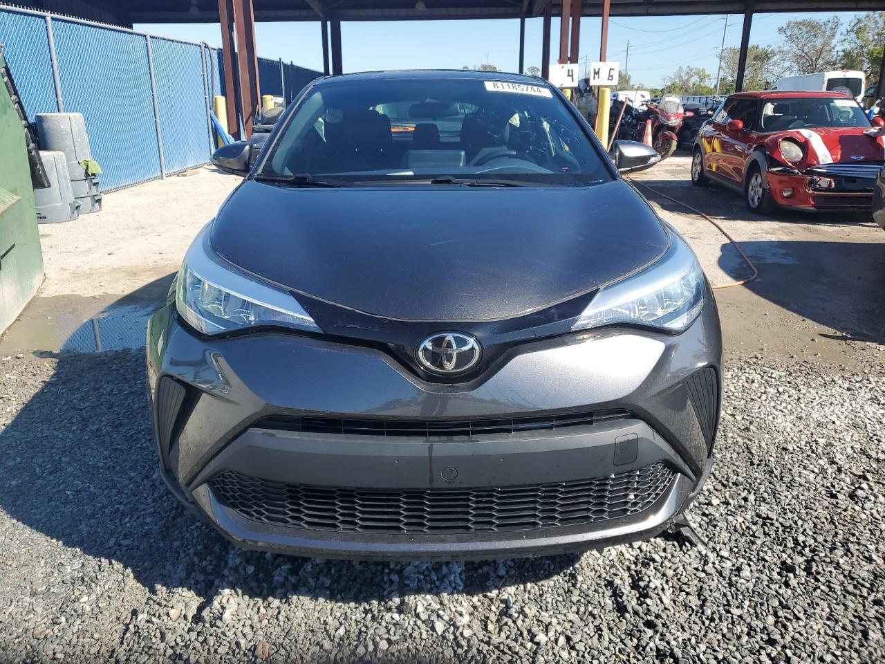 2022 TOYOTA C-HR XLE - Фото 5