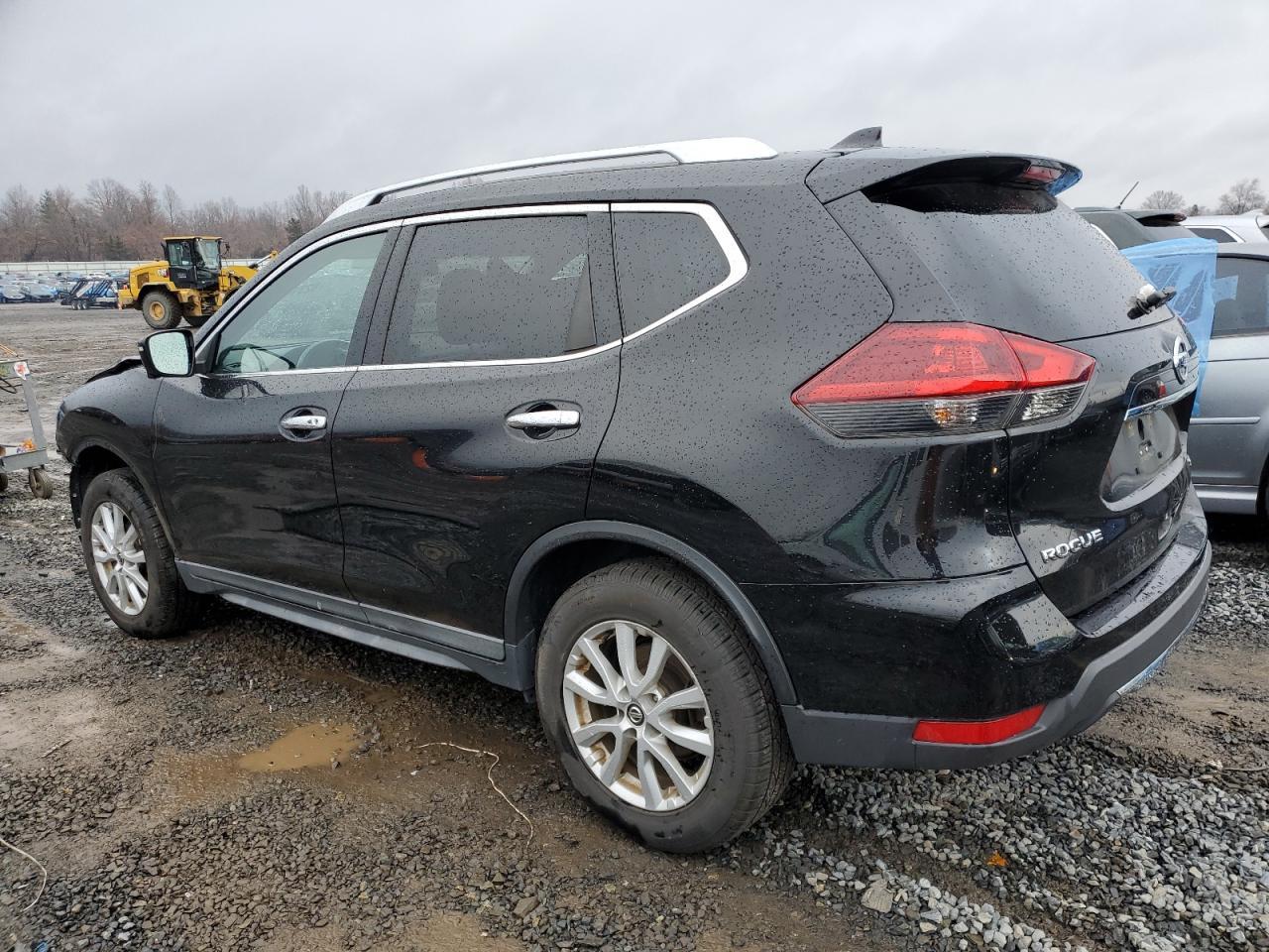2018 NISSAN ROGUE S - Фото 2