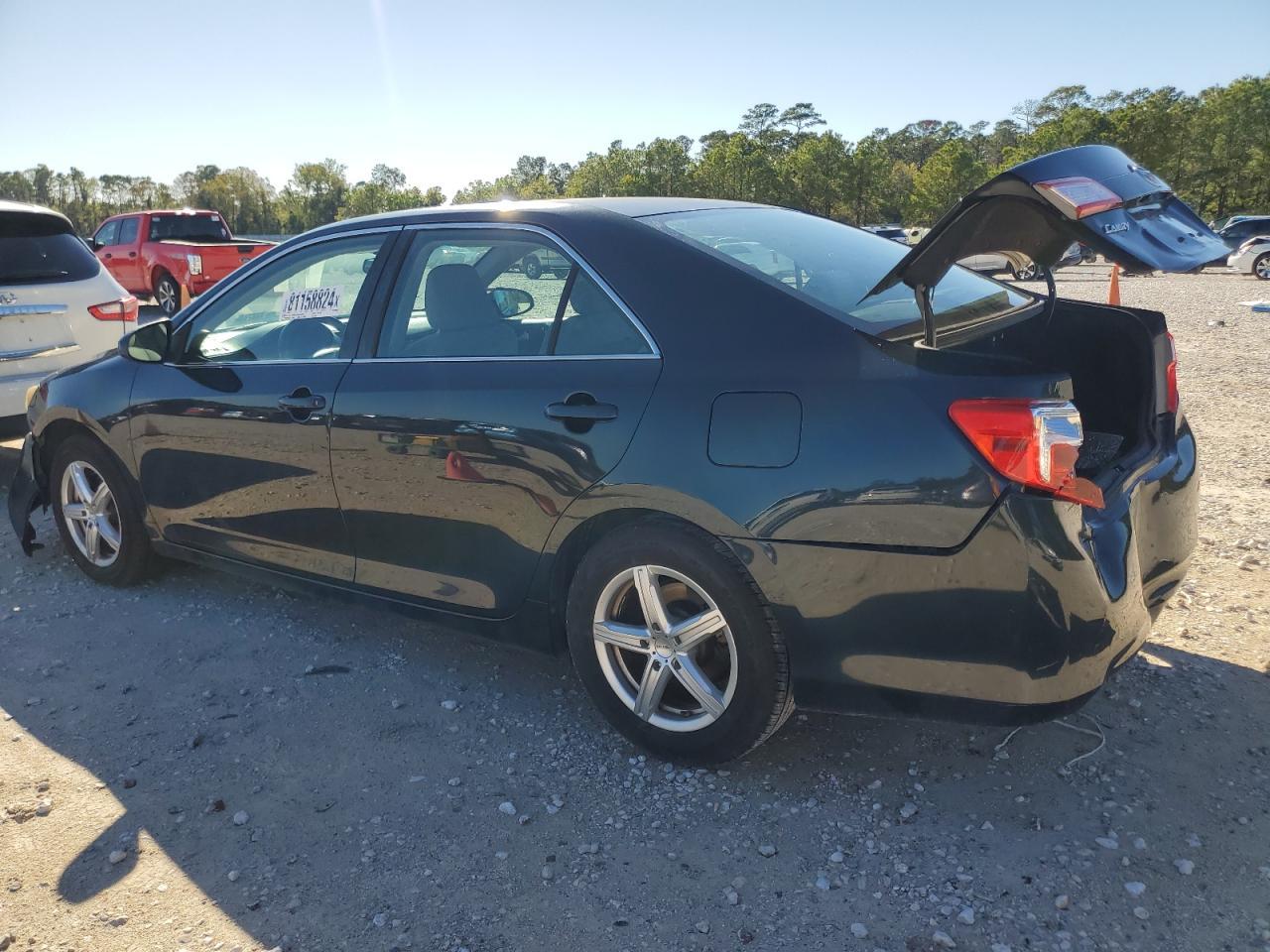 2014 TOYOTA CAMRY L - Image 2